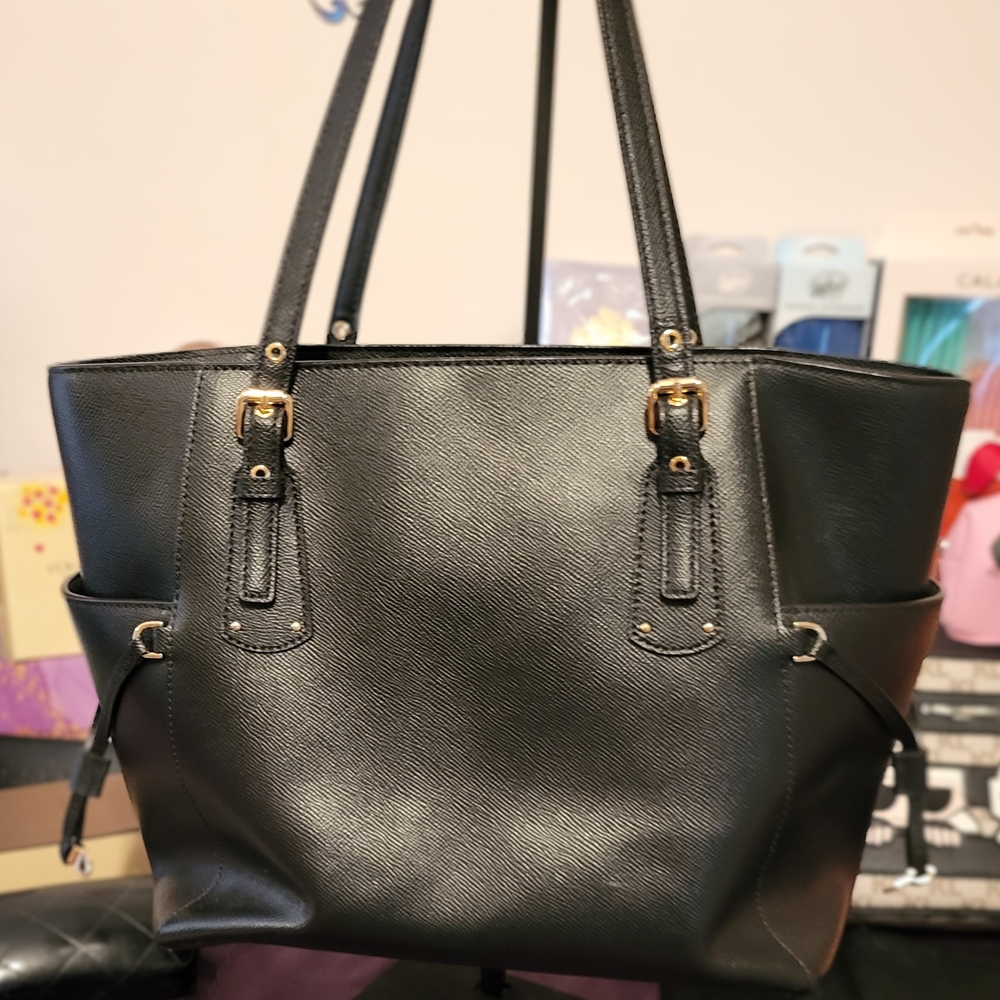 Michael Kors Black Leather Tote Bag - Picture 4 of 10